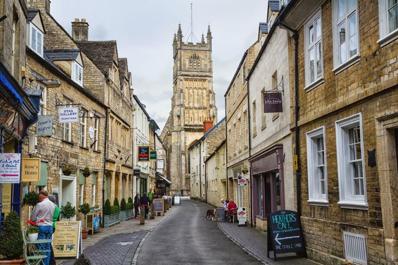 Mallard Lodge Cirencester Eksteriør billede
